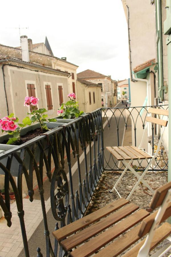 Bed and Breakfast Madamenfrance à Monclar-d'Agenais Extérieur photo